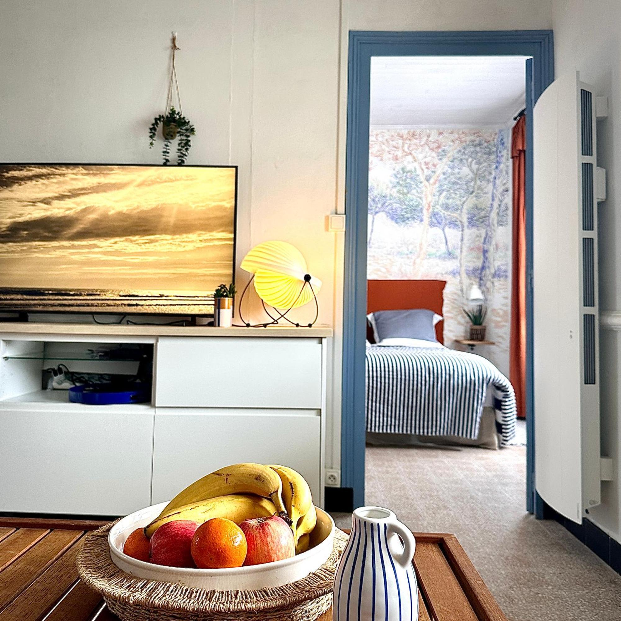 Villa "Mignon" Avec Studio Independant, Tout A Pied, Plage A 4 Mn, 6 Pers, 2 Sde Сен-Жан-де-Мон Екстериор снимка