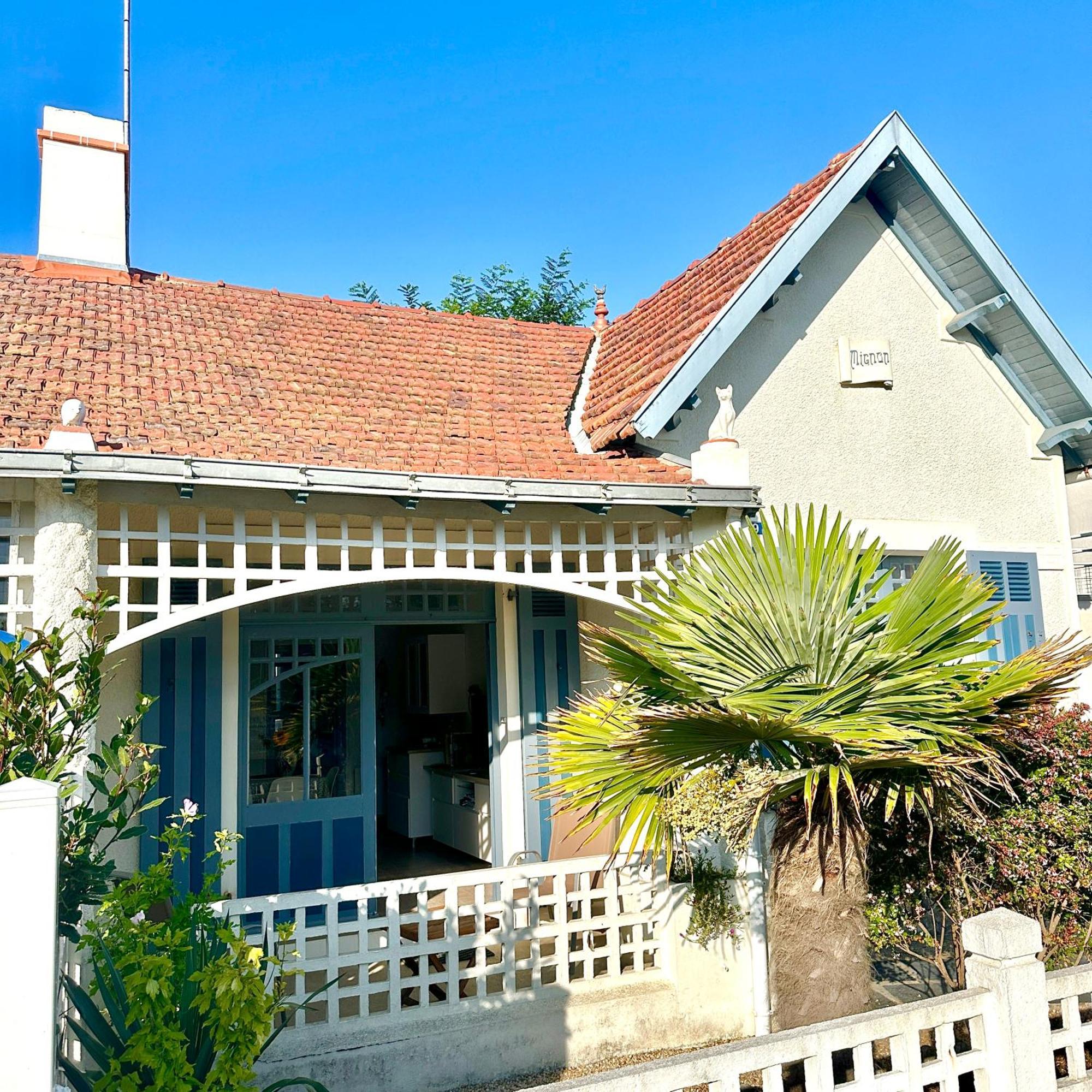 Villa "Mignon" Avec Studio Independant, Tout A Pied, Plage A 4 Mn, 6 Pers, 2 Sde Сен-Жан-де-Мон Екстериор снимка
